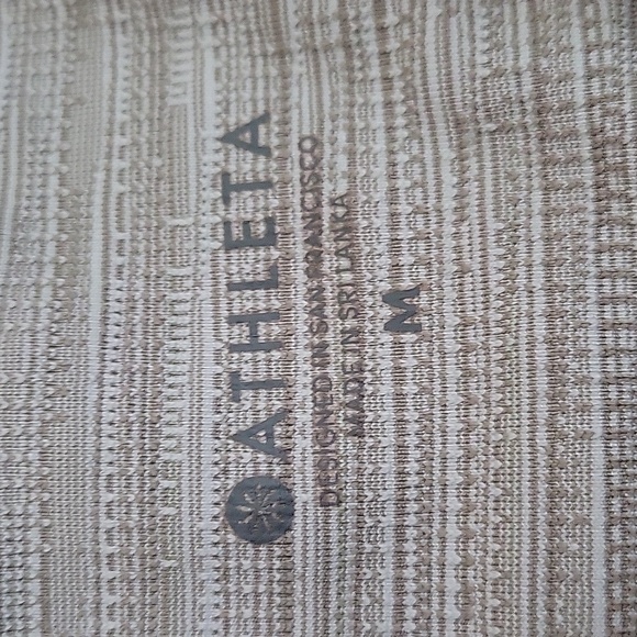Athleta Textured Tan and Cream Leggings Sz Medium - Picture 3 of 7